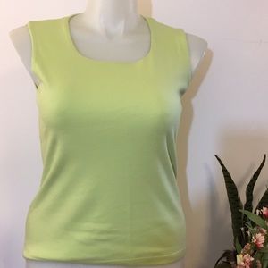 Orvis sleeveless top